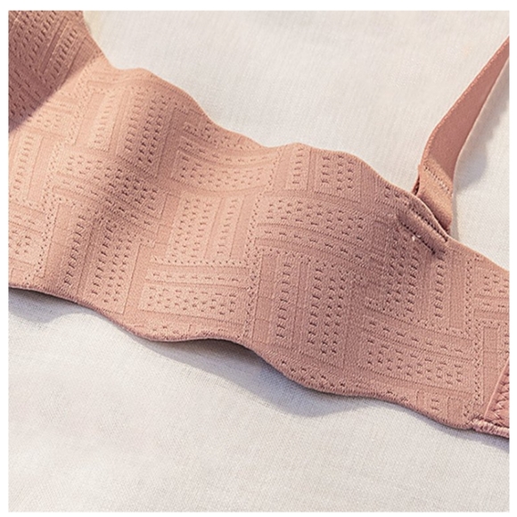 NWOT-36/80 (36B) Bra - Picture 5 of 5